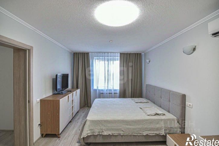 2-комн квартира улица Зимы, 5,  д. 5