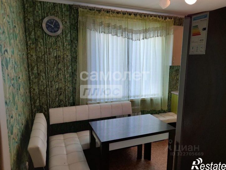 3-комн квартира Южно-Сахалинская улица, 91,  д. 91