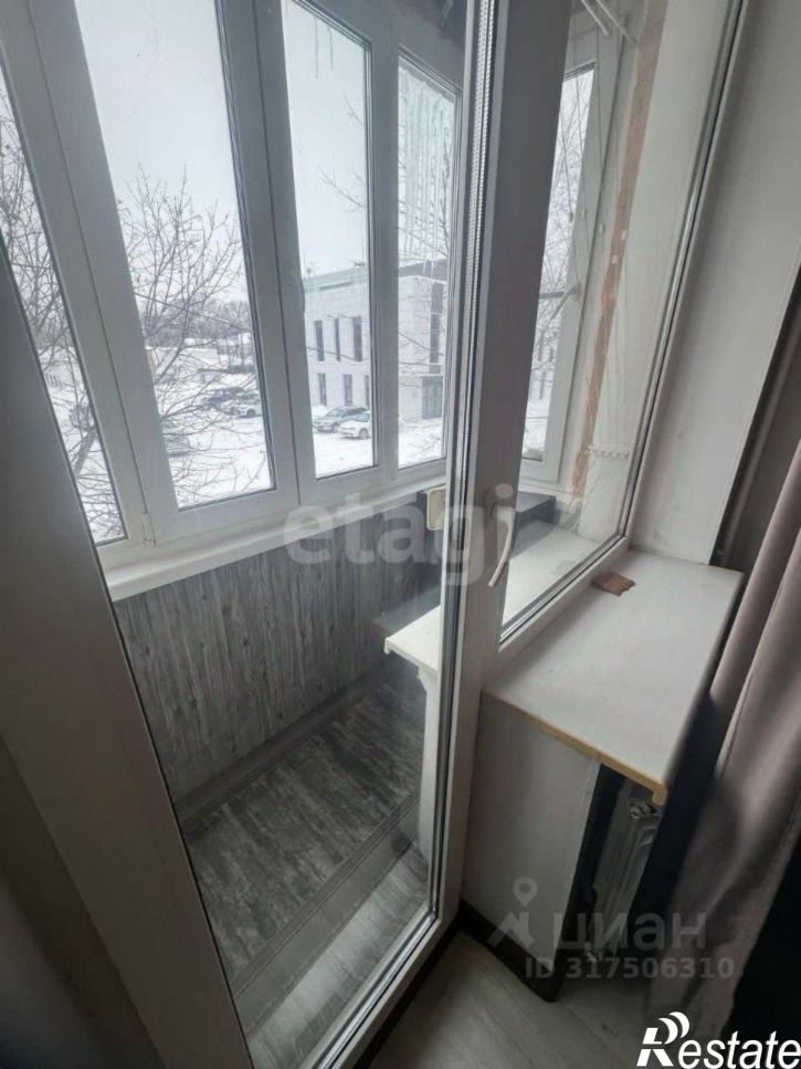 3-комн квартира Институтская улица, 18Б,  д. 18Б