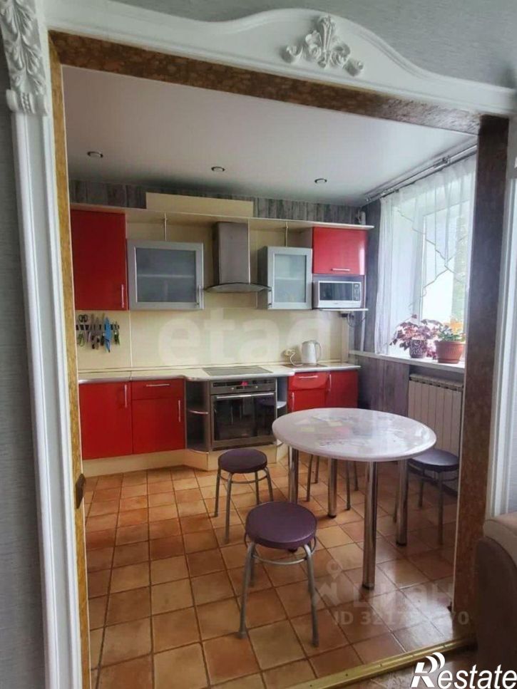 3-комн квартира ул Студенческая, 17,  д. 17