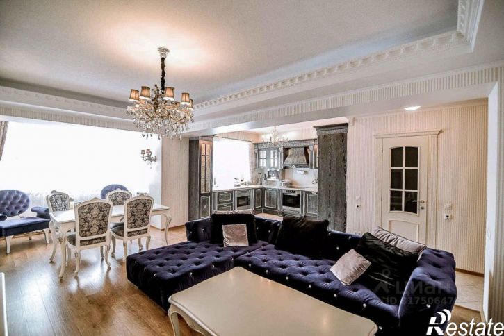 4-комн квартира проспект Победы, 9,  д. 9