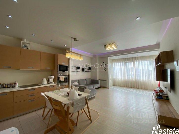 4-комн квартира улица Емельянова, 14,  д. 14