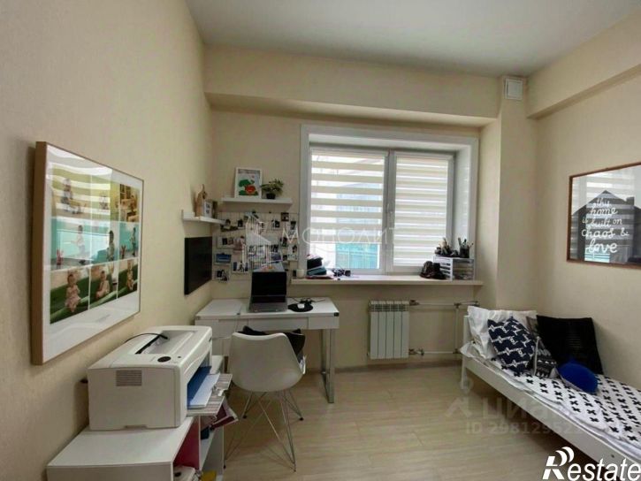 4-комн квартира улица Емельянова, 14,  д. 14