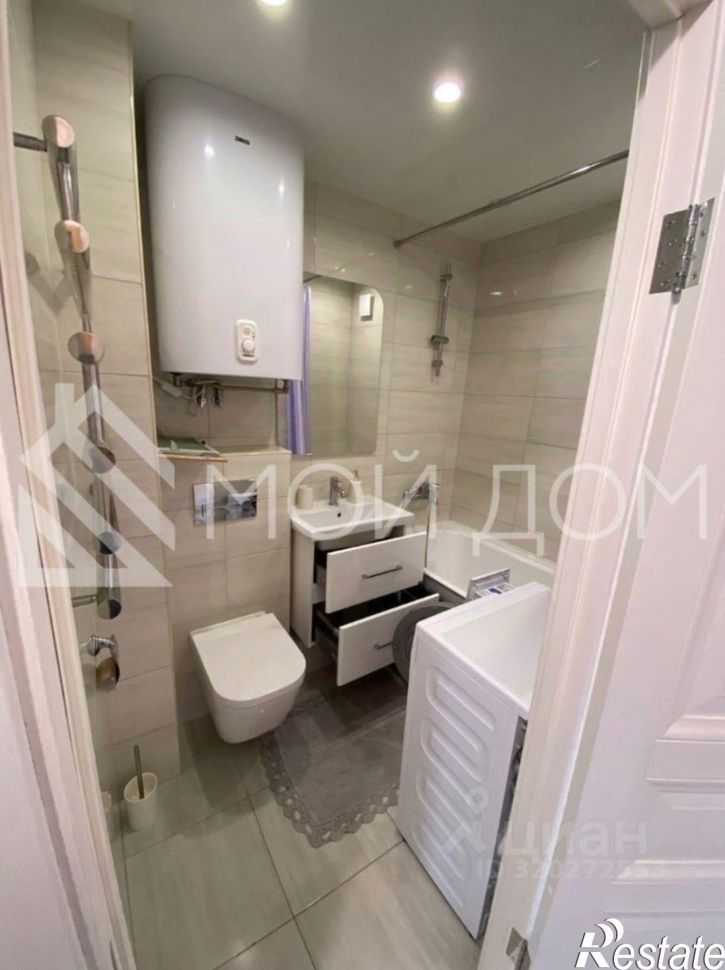 3-комн квартира ул Алексея Максимовича Горького, 14,  д. 14