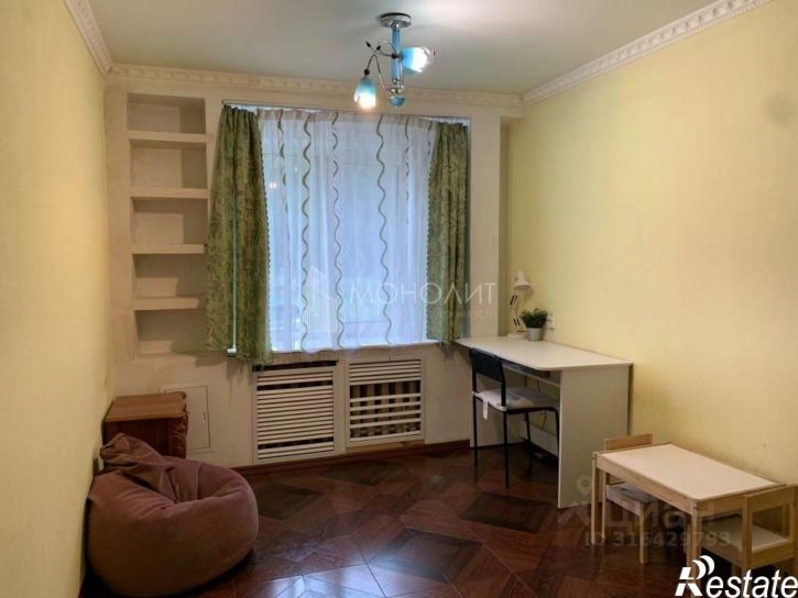 3-комн квартира улица Космонавта Поповича, 40А,  д. 40А