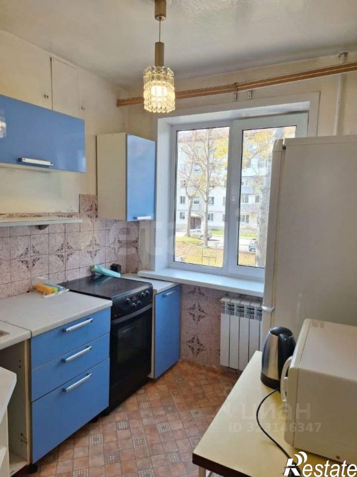 3-комн квартира Авиационная улица, 76,  д. 76