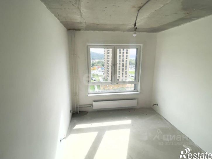 1-комн квартира улица имени Владимира Жириновского, 1 к4,  д. 1 к4