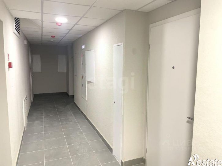 1-комн квартира улица имени Владимира Жириновского, 1 к4,  д. 1 к4