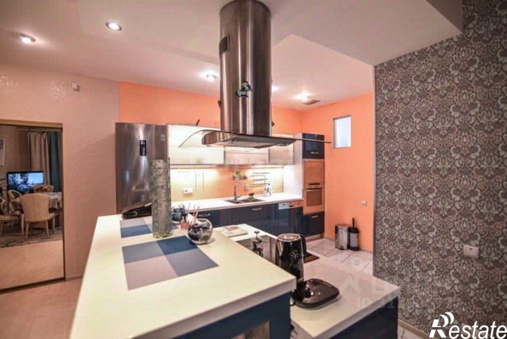 3-комн квартира Курильская улица, 6А,  д. 6А