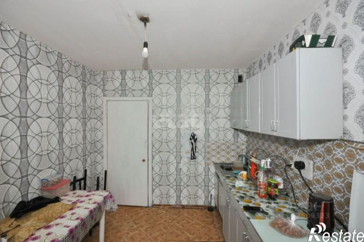 3-комн квартира улица Гайдука, 19,  д. 19