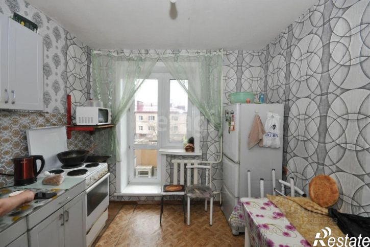 3-комн квартира улица Гайдука, 19,  д. 19