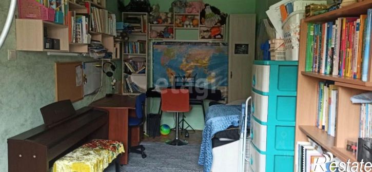 2-комн квартира ул Тихоокеанская, 10,  д. 10