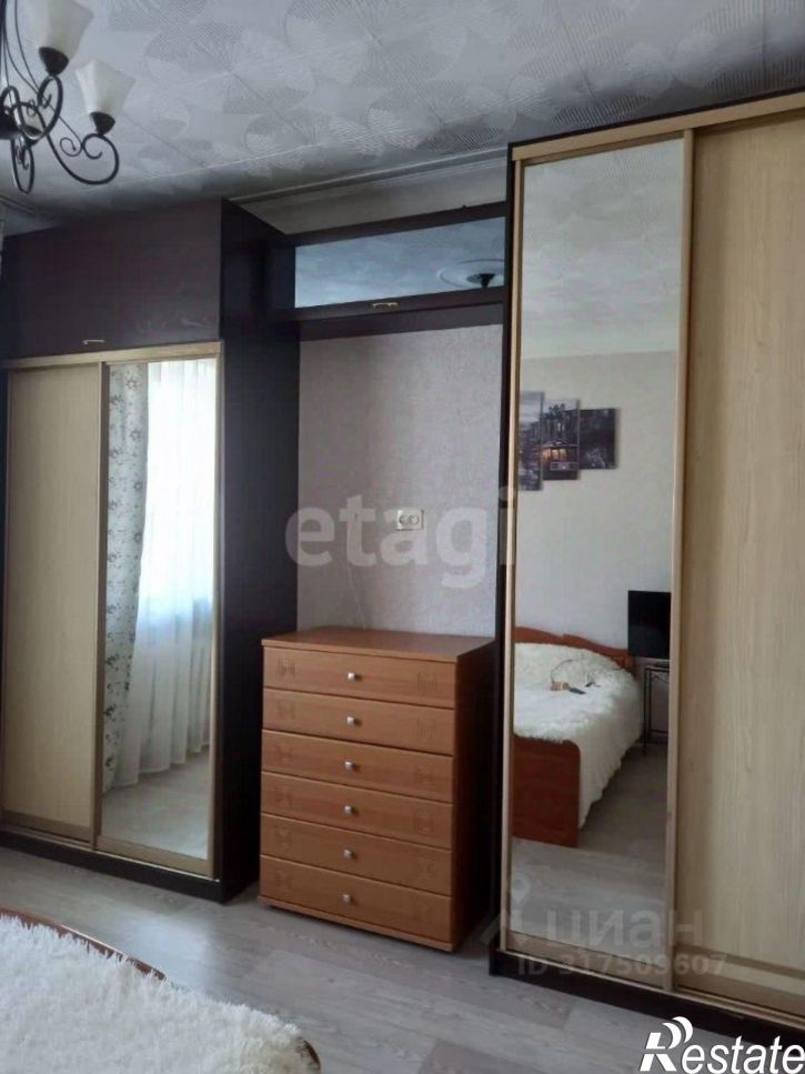 2-комн квартира пр-кт Победы, 100,  д. 100