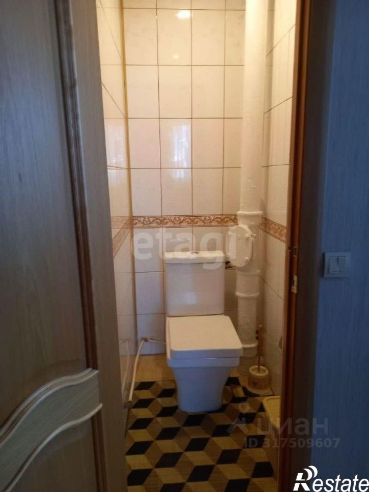 2-комн квартира пр-кт Победы, 100,  д. 100