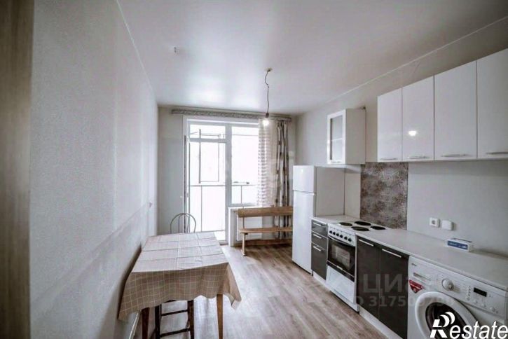 2-комн квартира ул имени Николая Григорьевича Смирнова, 9,  д. 9