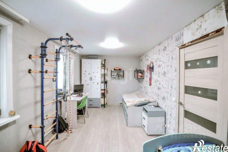 4-комн квартира Школьный пер, 28,  д. 28