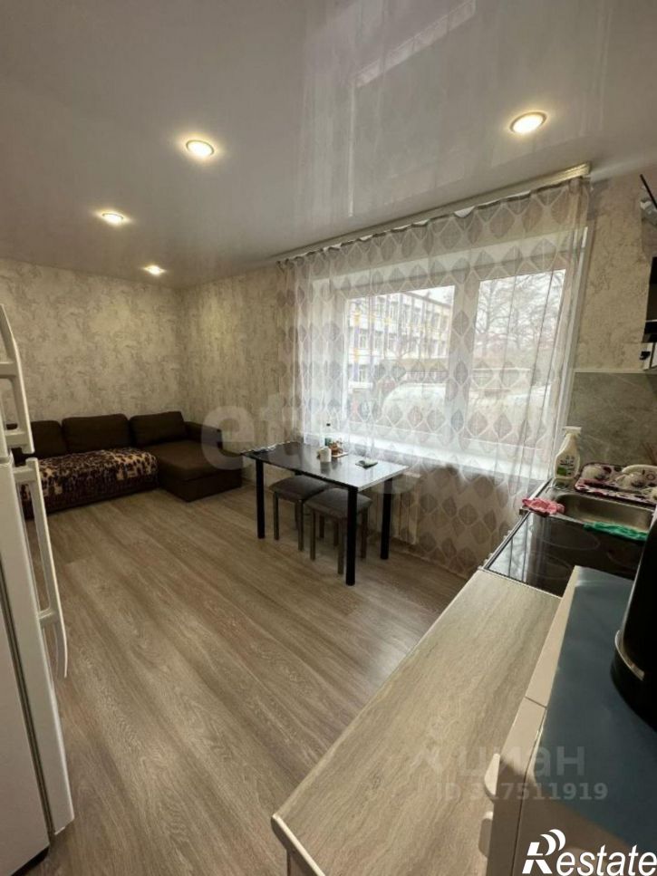 2-комн квартира Курильская улица, 52,  д. 52