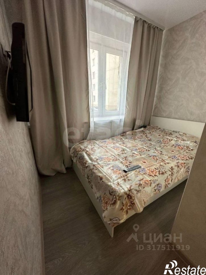 2-комн квартира Курильская улица, 52,  д. 52