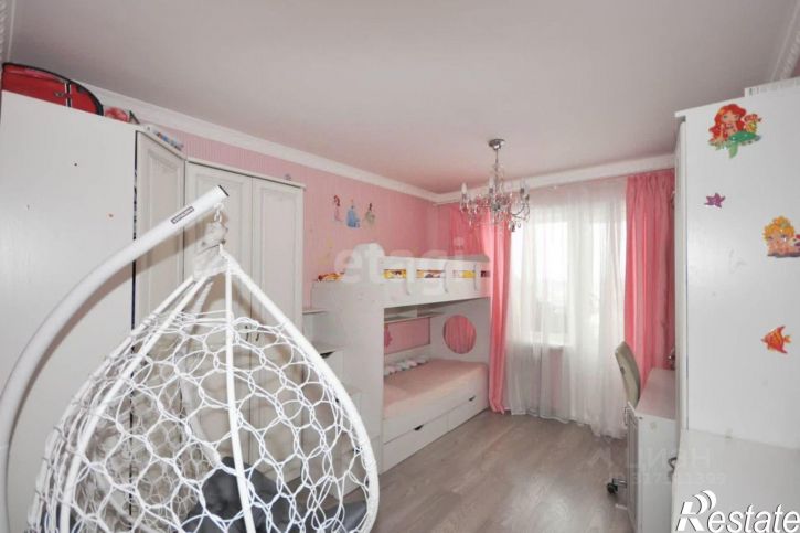 4-комн квартира Набережная улица, 11,  д. 11