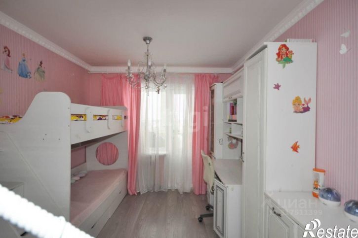 4-комн квартира Набережная улица, 11,  д. 11