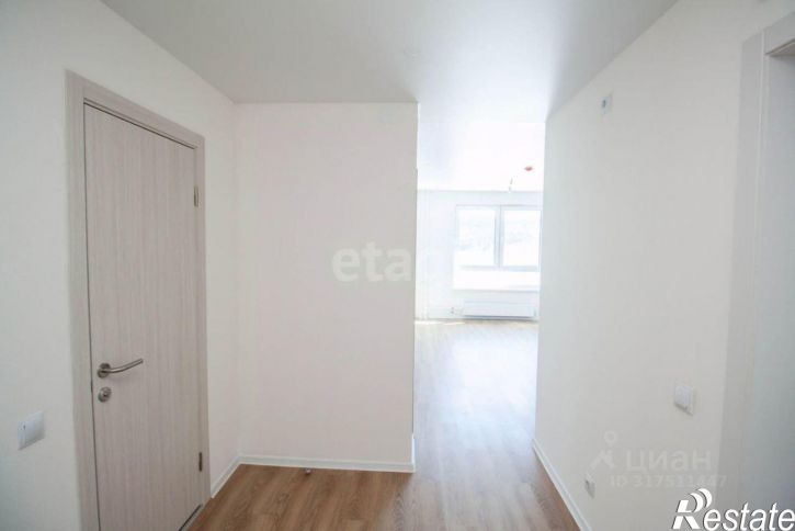 1-комн квартира ул имени Владимира Жириновского, 1,  д. 1