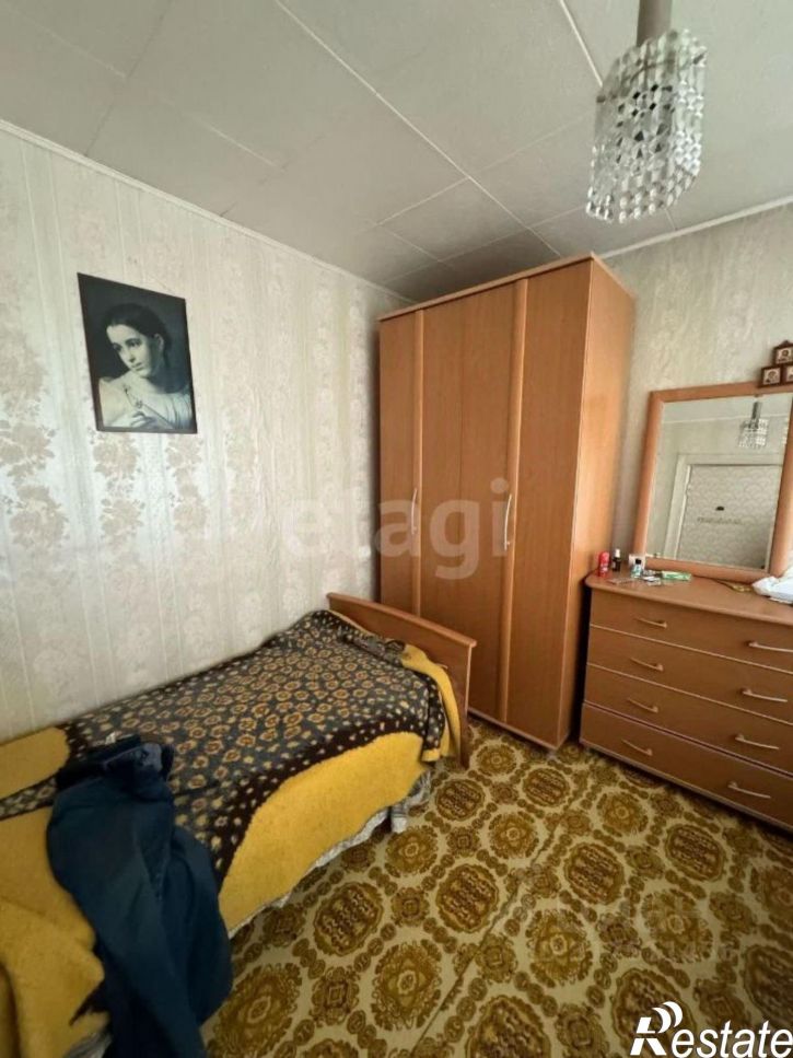 4-комн квартира ул Тихоокеанская, 28,  д. 28