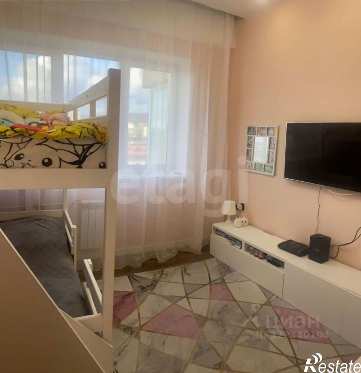 2-комн квартира улица Емельянова, 11А,  д. 11А