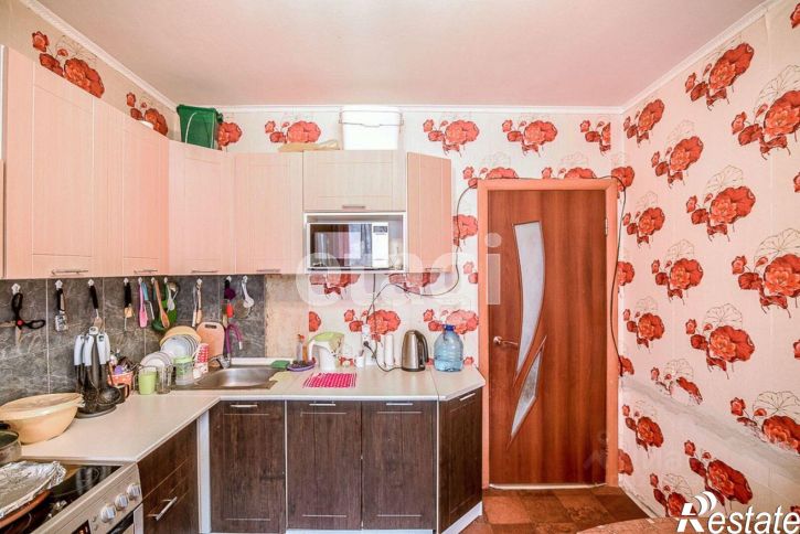 4-комн квартира улица Пуркаева, 51А,  д. 51А