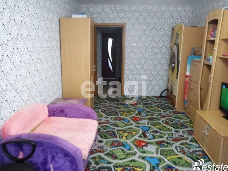 4-комн квартира улица Пуркаева, 51А,  д. 51А