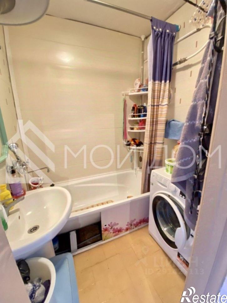 3-комн квартира улица Комарова, 27,  д. 27