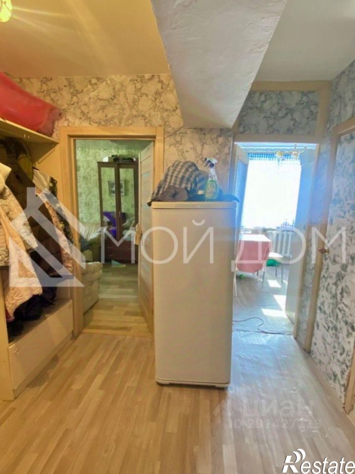 3-комн квартира улица Комарова, 27,  д. 27