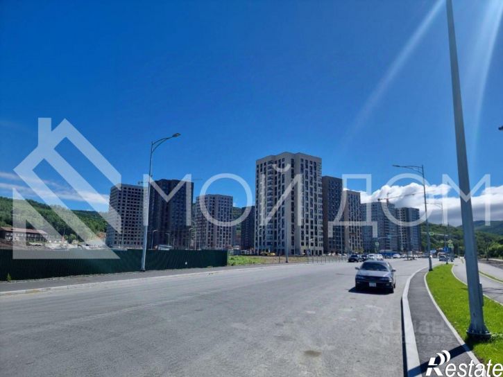 2-комн квартира улица имени Владимира Жириновского, 1,  д. 1