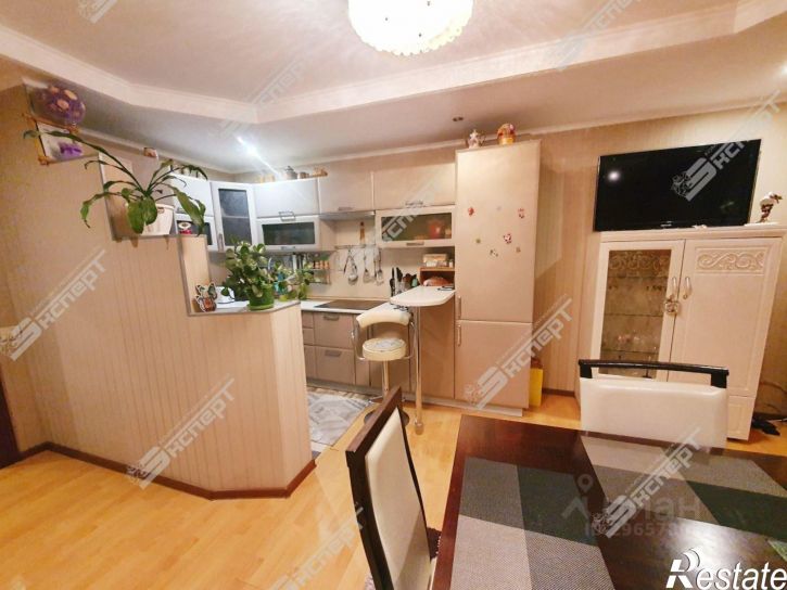 2-комн квартира ул Есенина, 12,  д. 12