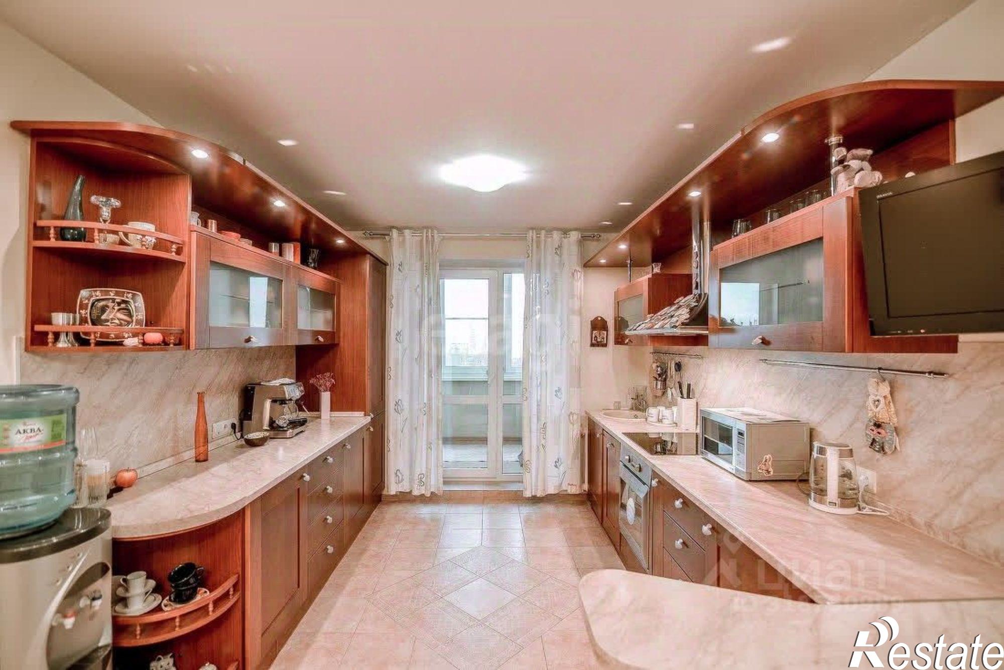 Купить квартиру за 16 300 000 рублей на улица Пуркаева, 108А