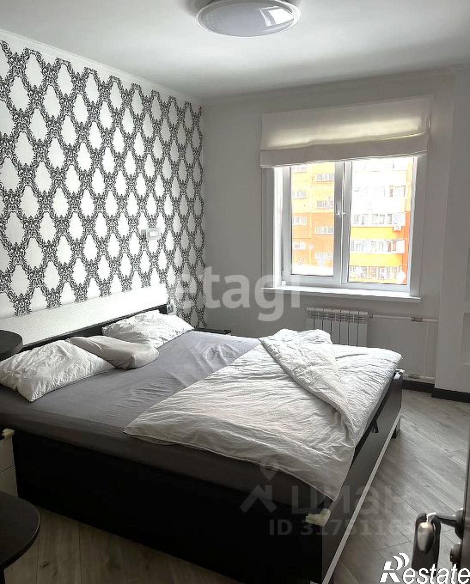 Купить квартиру за 15 000 000 рублей на улица Емельянова, 5