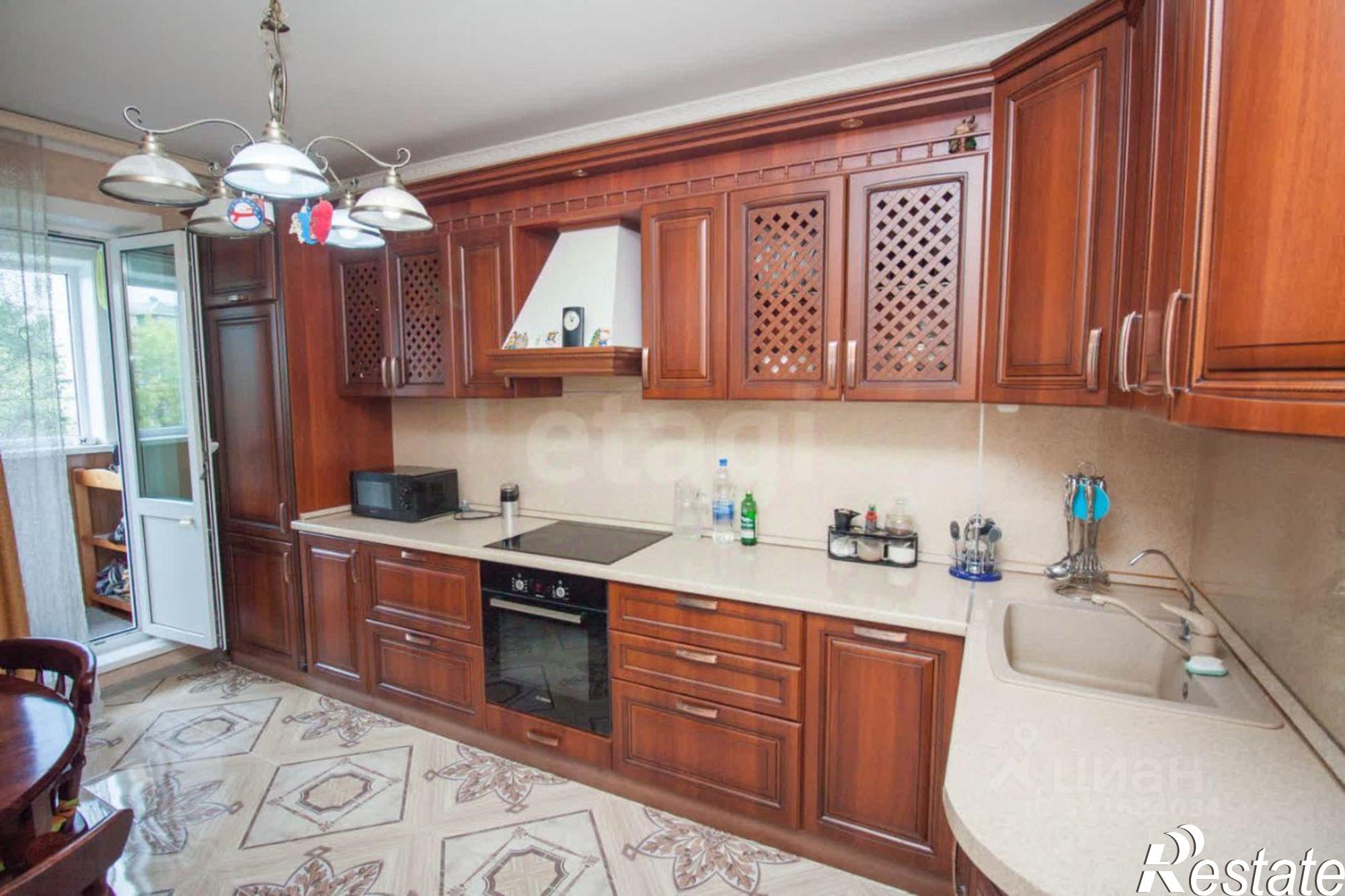 Купить квартиру за 14 000 000 рублей на Комсомольская улица, 241