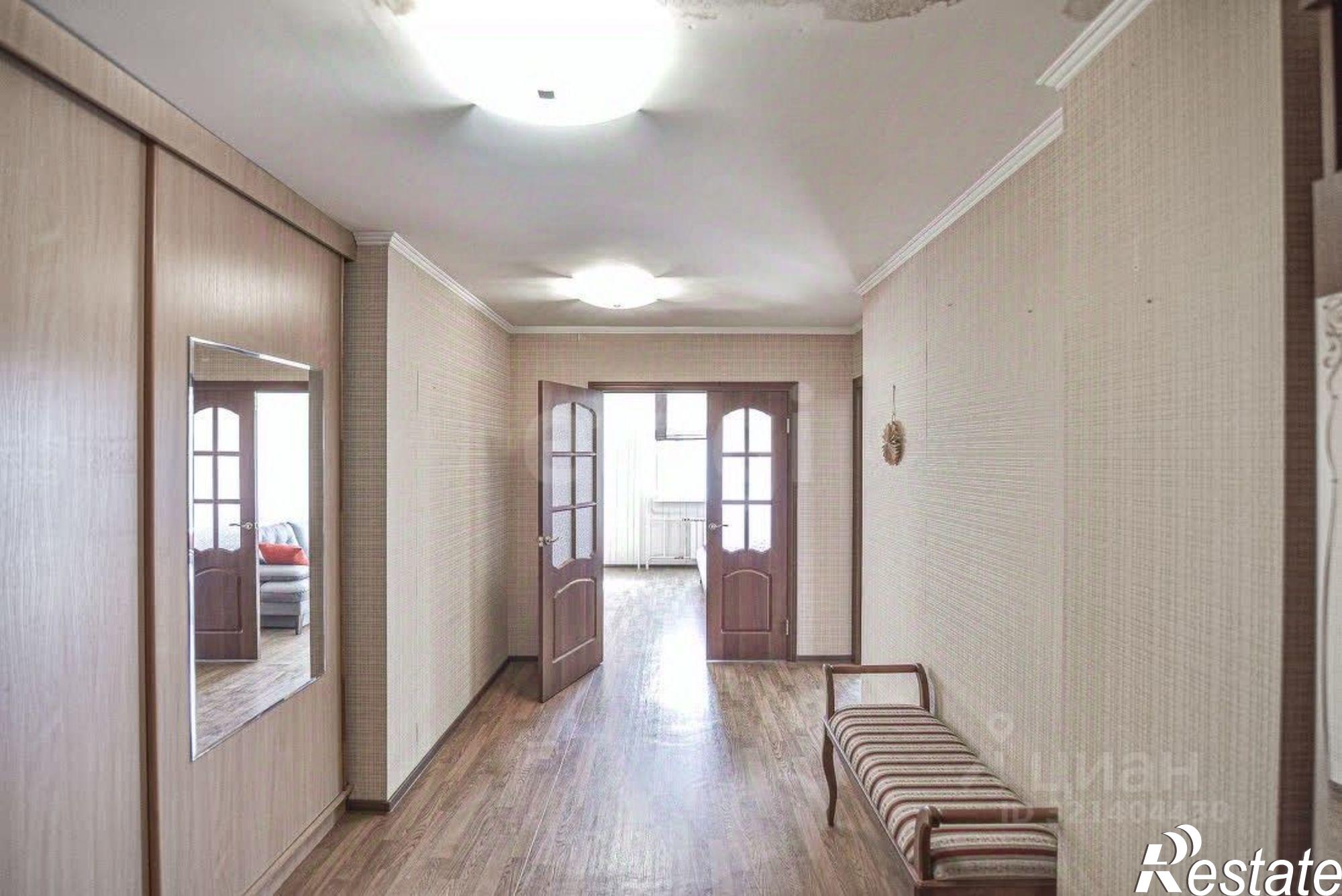 Купить квартиру за 18 000 000 рублей на Сахалинская улица, 30