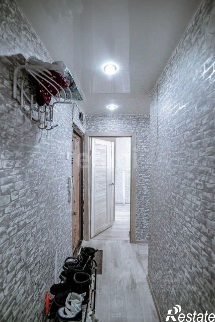 2-комн квартира улица Науки, 1,  д. 1