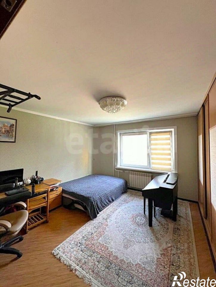 4-комн квартира проспект Победы, 6Б,  д. 6Б