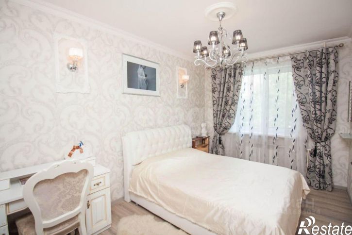 3-комн квартира Комсомольская улица, 241,  д. 241