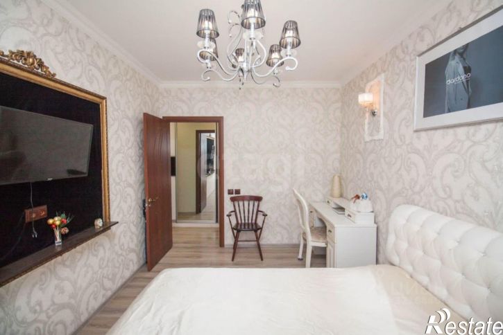 3-комн квартира Комсомольская улица, 241,  д. 241