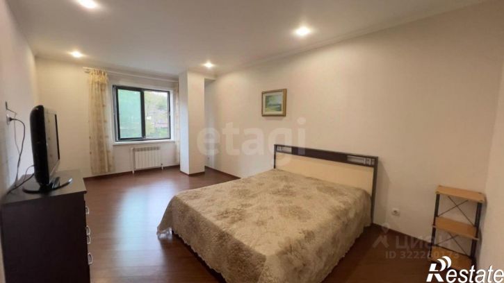 3-комн квартира улица Горького, 11Б,  д. 11Б