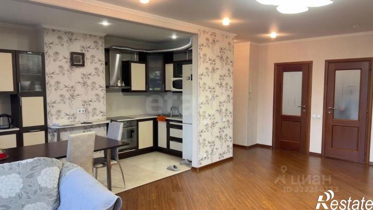 3-комн квартира улица Горького, 11Б,  д. 11Б