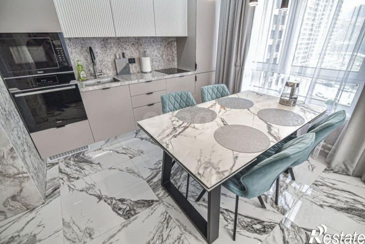 2-комн квартира улица имени Владимира Жириновского, 1 к1,  д. 1 к1