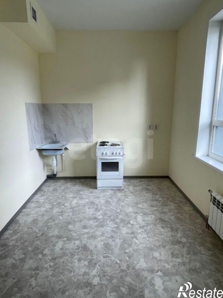 2-комн квартира ул 140-летия города Южно-Сахалинска, 8А,  д. 8А