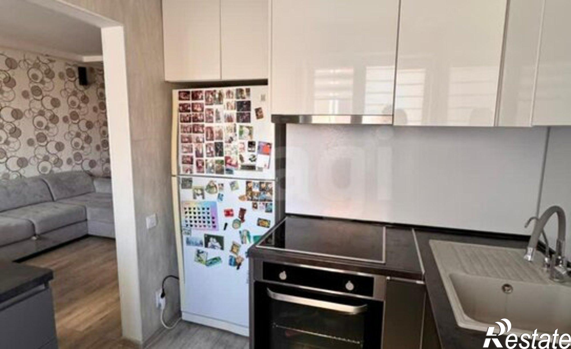 Купить квартиру за 10 800 000 рублей на улица Емельянова, 21