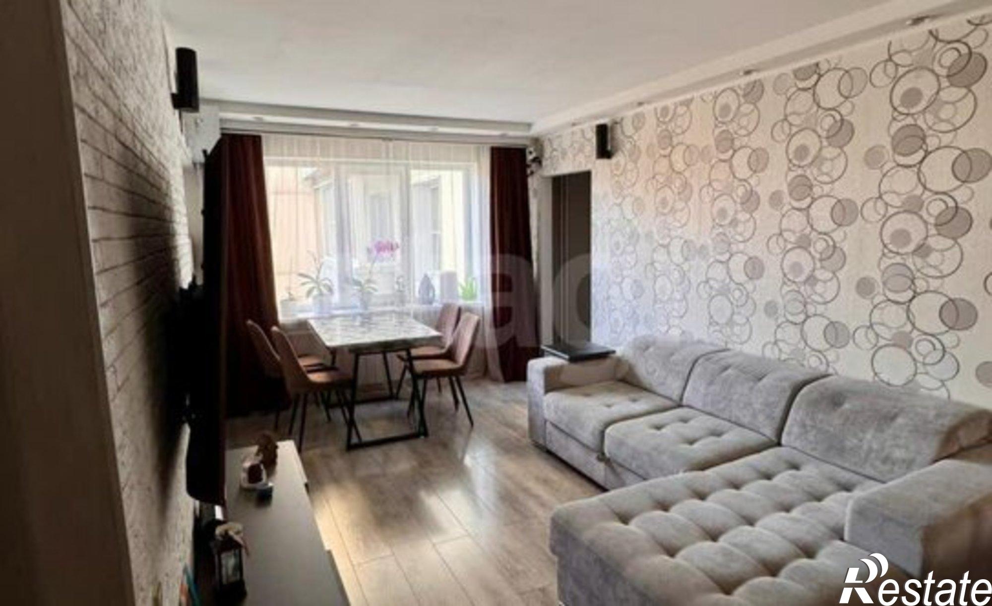 Купить квартиру за 10 800 000 рублей на улица Емельянова, 21