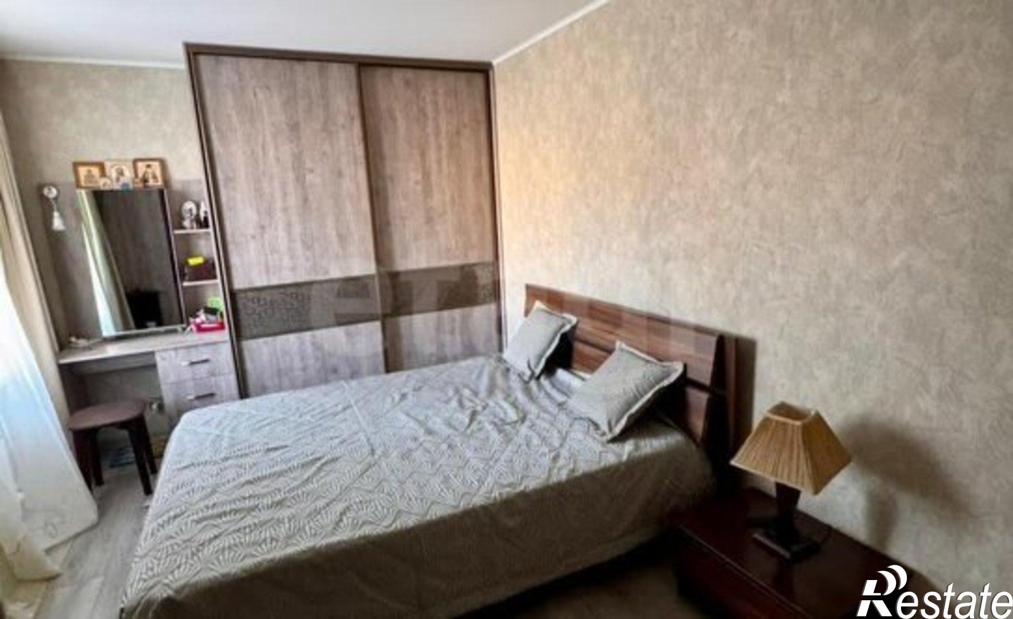 Купить квартиру за 10 800 000 рублей на улица Емельянова, 21