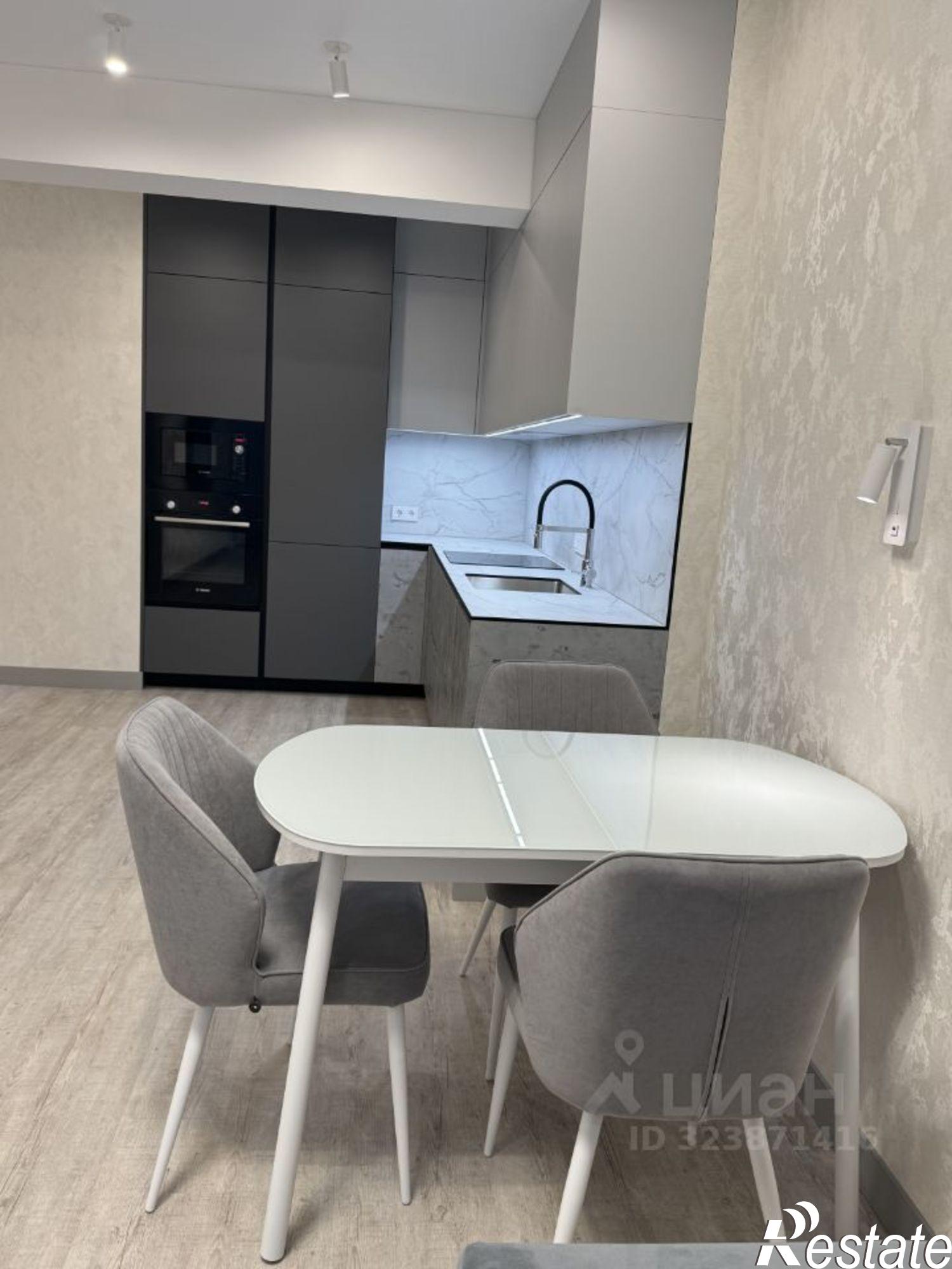 Купить квартиру за 17 500 000 рублей на пр-кт Победы, 11