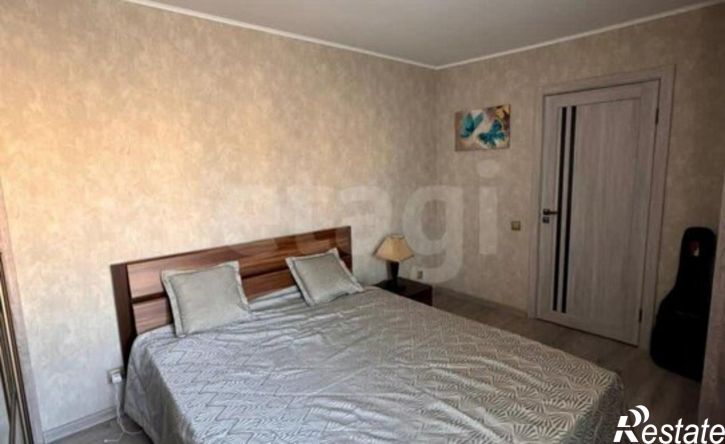 3-комн квартира улица Емельянова, 21,  д. 21